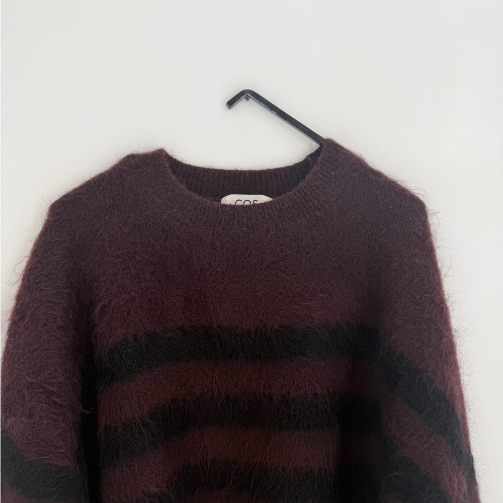 Cos Striped Brushed Mohair Wool Blend Crewneck Sweater Jumper In Black Burgundy